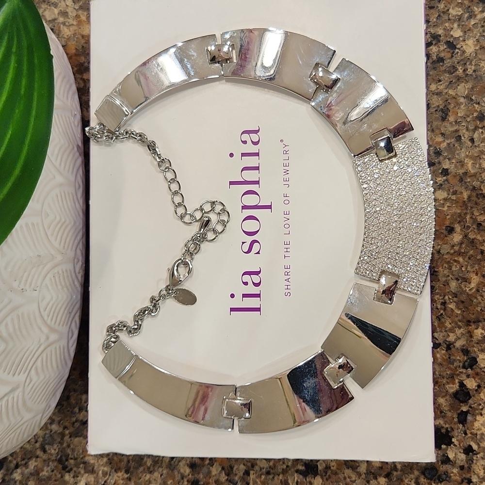 LIA SOphia Silver Colar Necklace